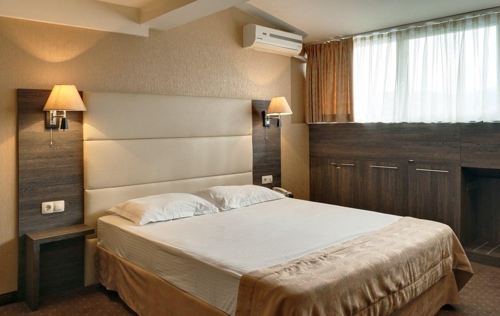 Spa Hotel Dvoretsa Welingrad Zewnętrze zdjęcie A bedroom