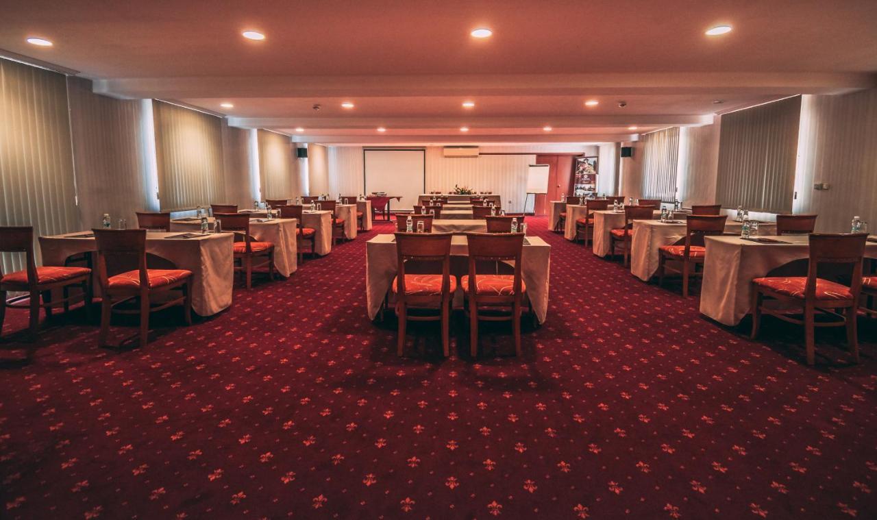 Spa Hotel Dvoretsa Welingrad Zewnętrze zdjęcie Meeting room